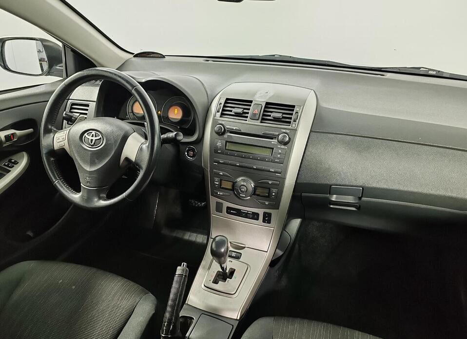 Toyota Corolla AMT 1.6 AMT (124 л.с.)