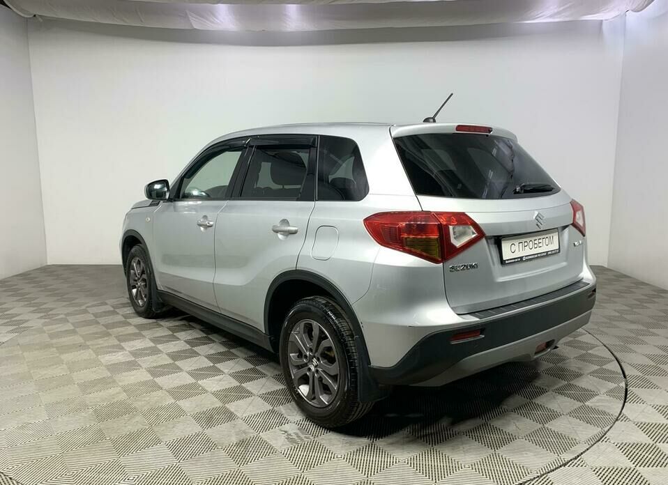 Suzuki Vitara 1.6 AT (117 л.с.)