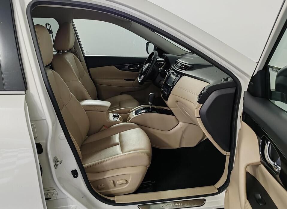 Nissan X-Trail, III Рестайлинг 2.0 CVT (144 л.с.) 4WD