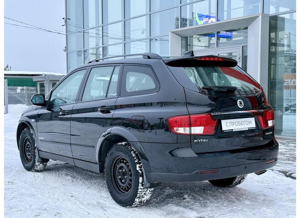 SsangYong Kyron, I Рестайлинг 2.0d MT (141 л.с.) 4WD