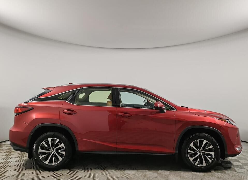 Lexus RX, IV Рестайлинг 300 2.0 AT (238 л.с.) 4WD