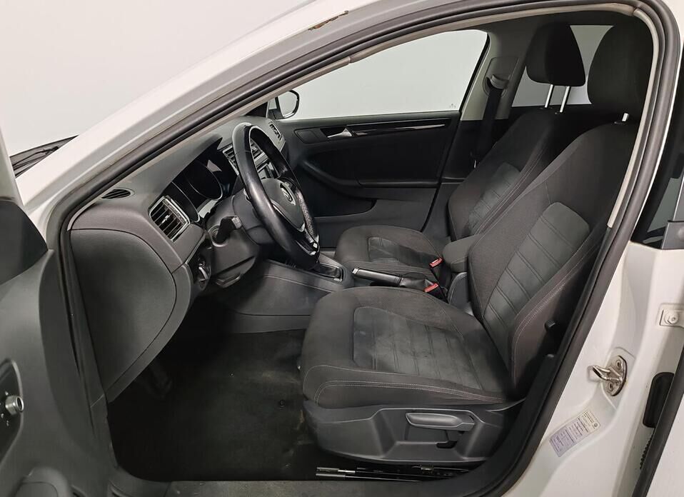 Volkswagen Jetta 1.4 AMT (125 л.с.)