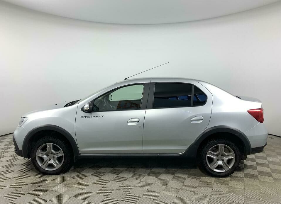 Renault Logan Stepway 1.6 CVT (113 л.с.)