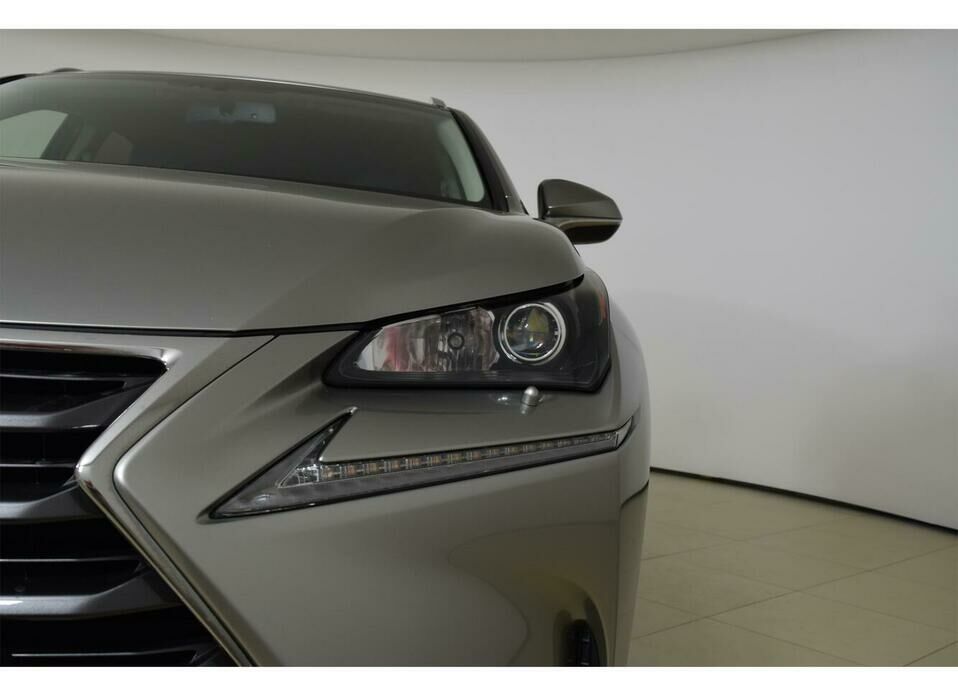 Lexus NX 200 2.0 CVT (150 л.с.)