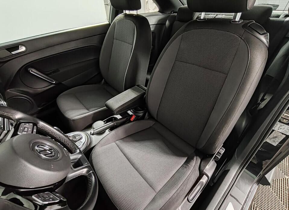 Volkswagen Beetle, II (A5) 1.2 AMT (105 л.с.)