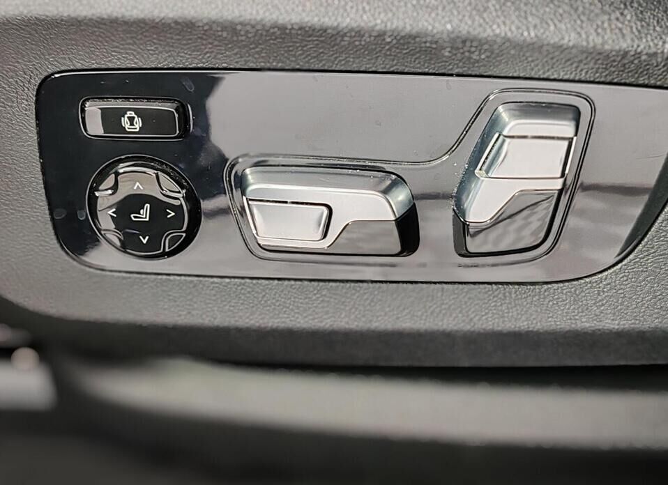 BMW X6, III (G06) Рестайлинг 30d 3.0d AT (286 л.с.) 4WD