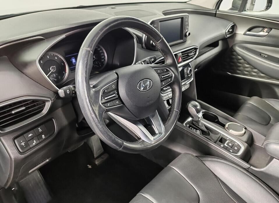Hyundai Santa Fe 2.2d AT (200 л.с.) 4WD