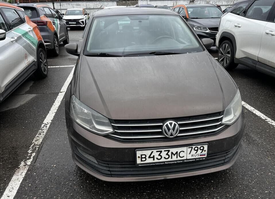 Volkswagen Polo 1.6 AT (110 л.с.)