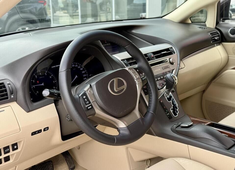 Lexus RX, III Рестайлинг 350 3.5 AT (277 л.с.)