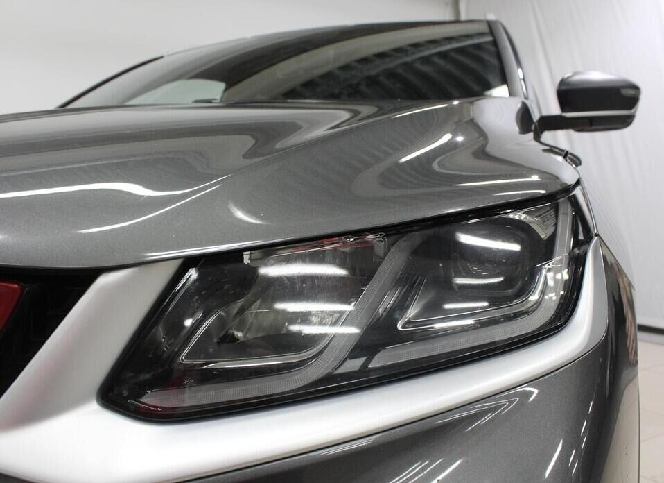 Geely Coolray, I 1.5 AMT (150 л.с.)