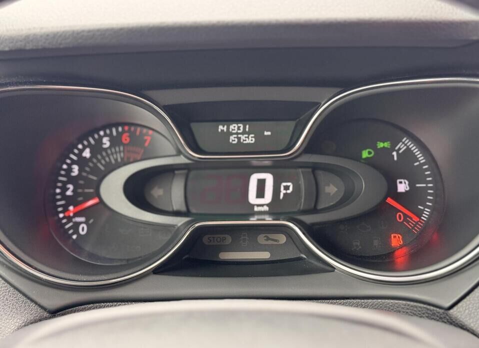 Renault Kaptur, I 2.0 AT (143 л.с.) 4WD