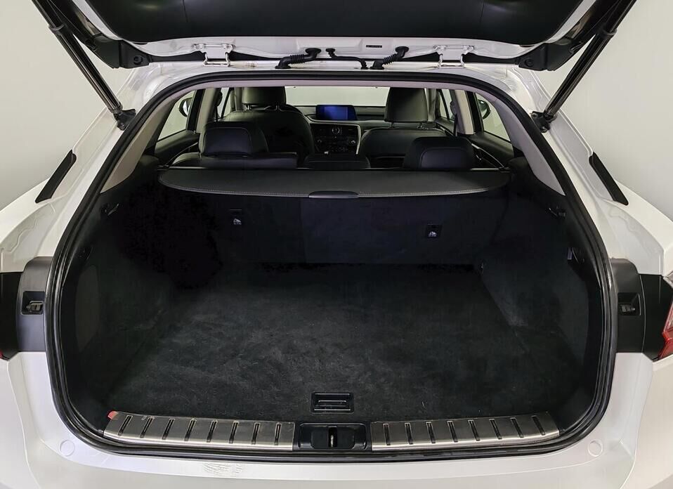 Lexus RX, IV 200t 2.0 AT (238 л.с.) 4WD