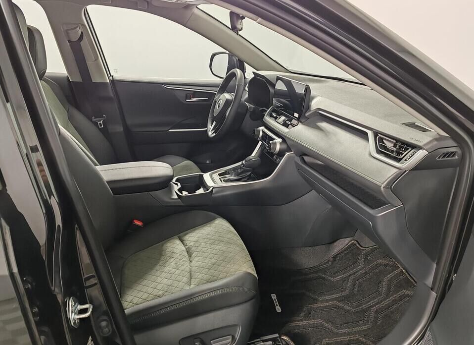 Toyota RAV4, V (XA50) 2.0 CVT (171 л.с.) 4WD