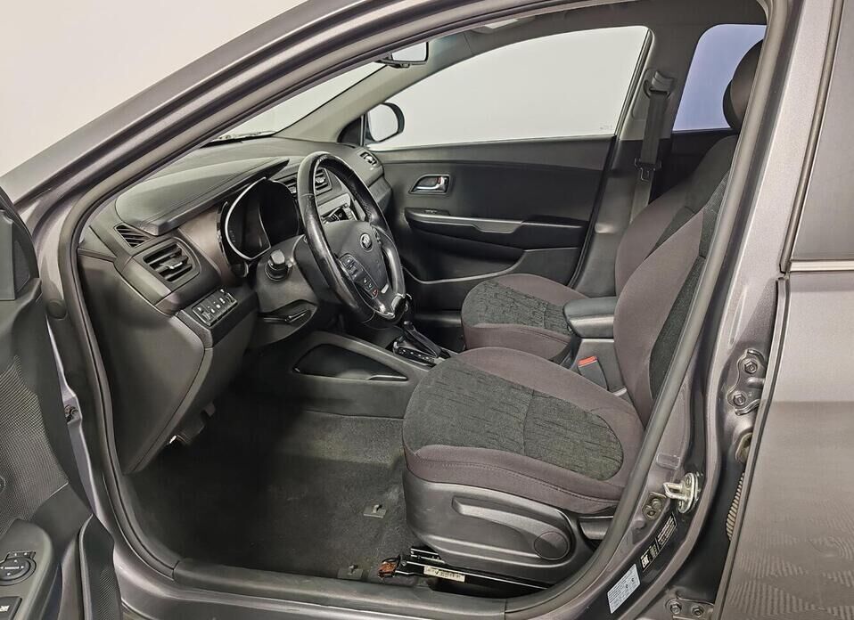 Kia Rio 1.6 AT (123 л.с.)