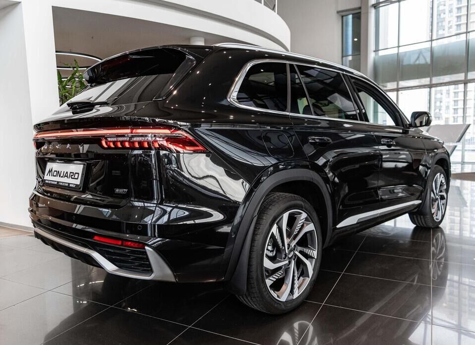 Geely Monjaro 2.0 AT (238 л.с.) 4WD