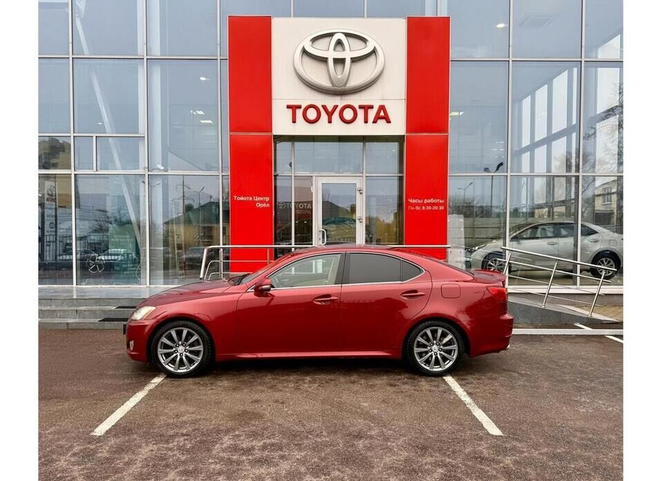 Lexus IS, II Рестайлинг 250 2.5 AT (208 л.с.)