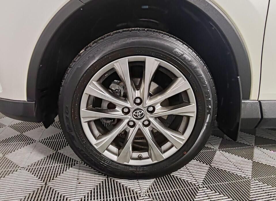 Toyota RAV4, IV (CA40) Рестайлинг 2.0 CVT (146 л.с.) 4WD