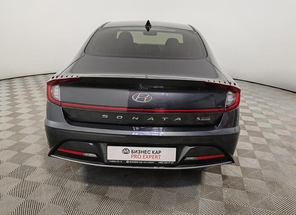 Hyundai Sonata, VIII (DN8) 2.0 AT (150 л.с.)