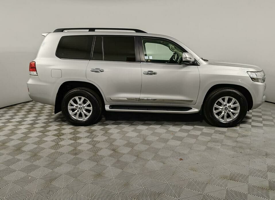 Toyota Land Cruiser 4.5d AT (249 л.с.) 4WD