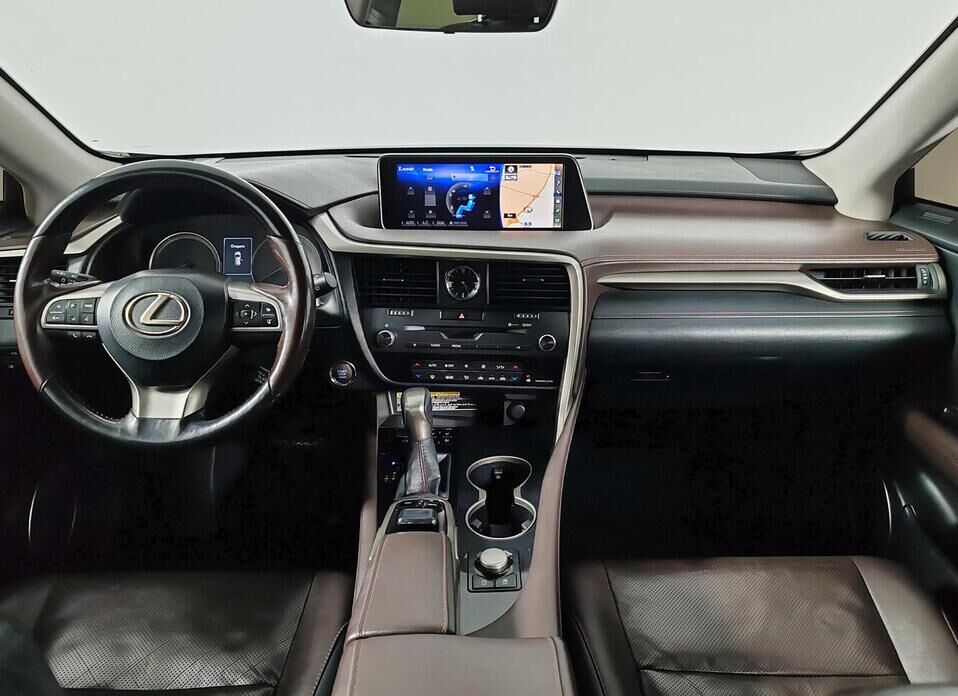 Lexus RX, IV 200t 2.0 AT (238 л.с.) 4WD