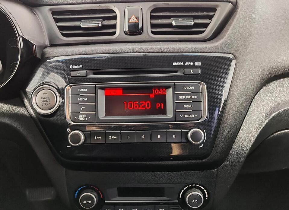Kia Rio 1.6 AT (123 л.с.)