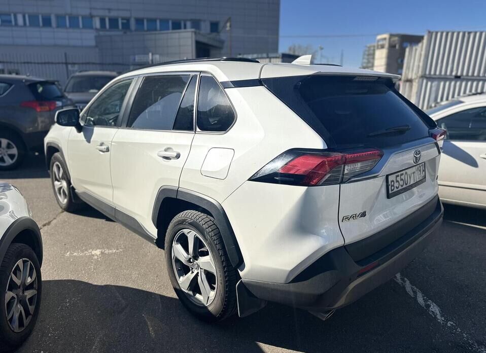 Toyota RAV4, V (XA50) 2.5 AT (199 л.с.) 4WD