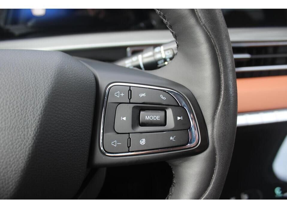 Chery Tiggo 8 Pro e+ 1.5hyb AT (235 л.с.)