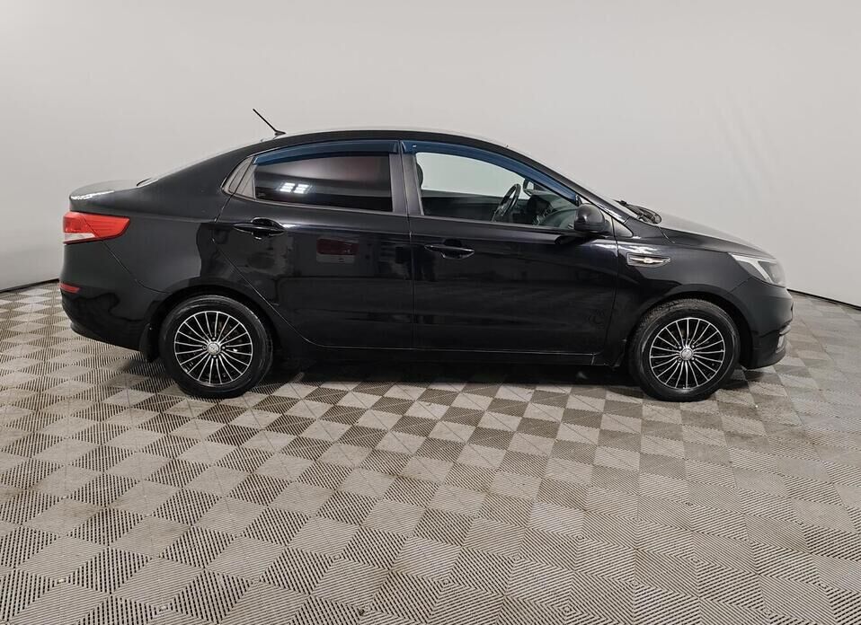 Kia Rio 1.6 MT (123 л.с.)