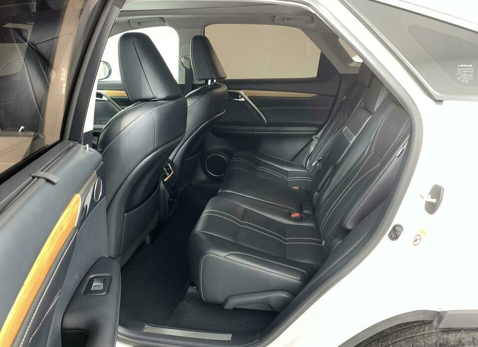 Lexus RX 350 3.5 AT (300 л.с.) 4WD