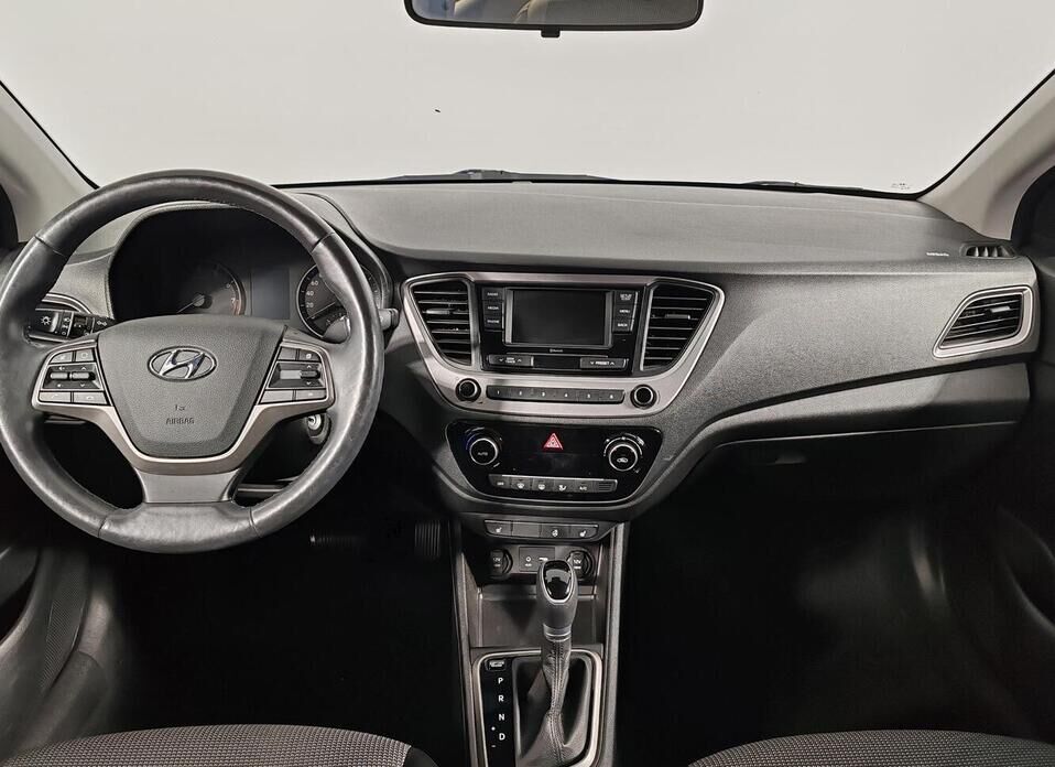 Hyundai Solaris 1.6 AT (123 л.с.)
