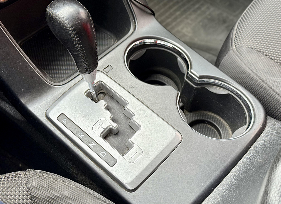 Kia Sorento, II 2.4 AT (175 л.с.) 4WD