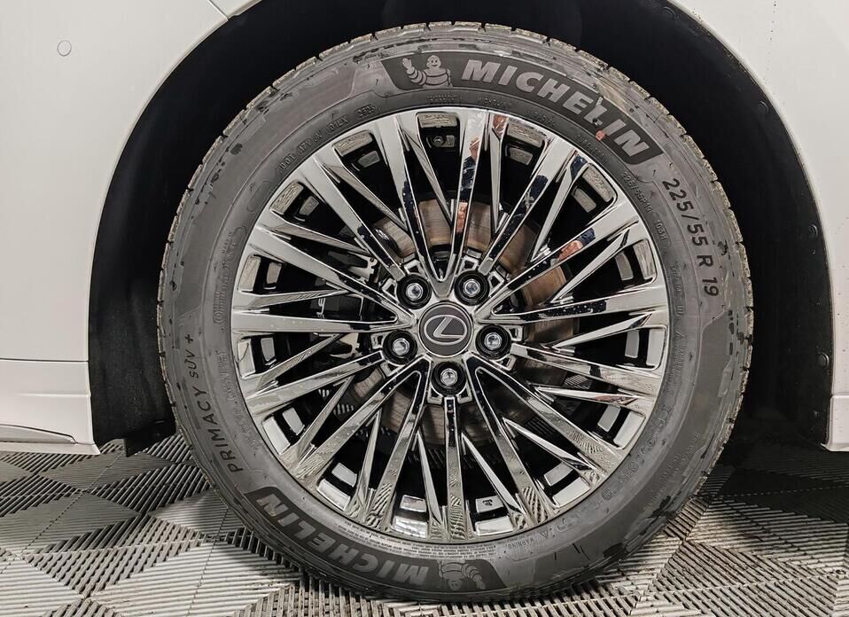 Lexus LM, II 350h 2.5hyb CVT (190 л.с.) 4WD