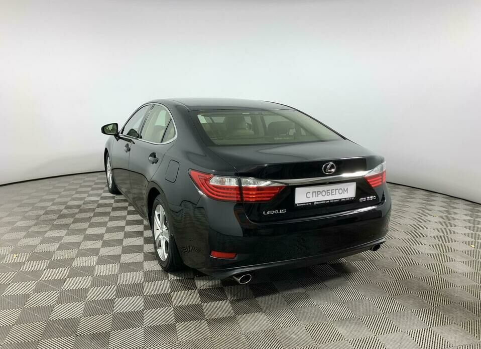 Lexus ES 250 2.5 AT (184 л.с.)