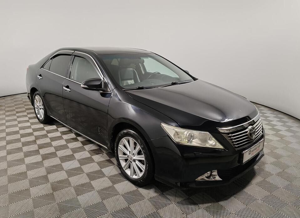 Toyota Camry, VII (XV50) 2.5 AT (181 л.с.)
