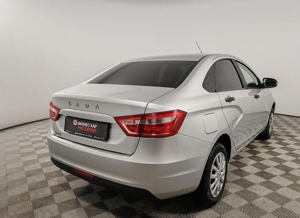 LADA (ВАЗ) Vesta, I 1.6 MT (106 л.с.)