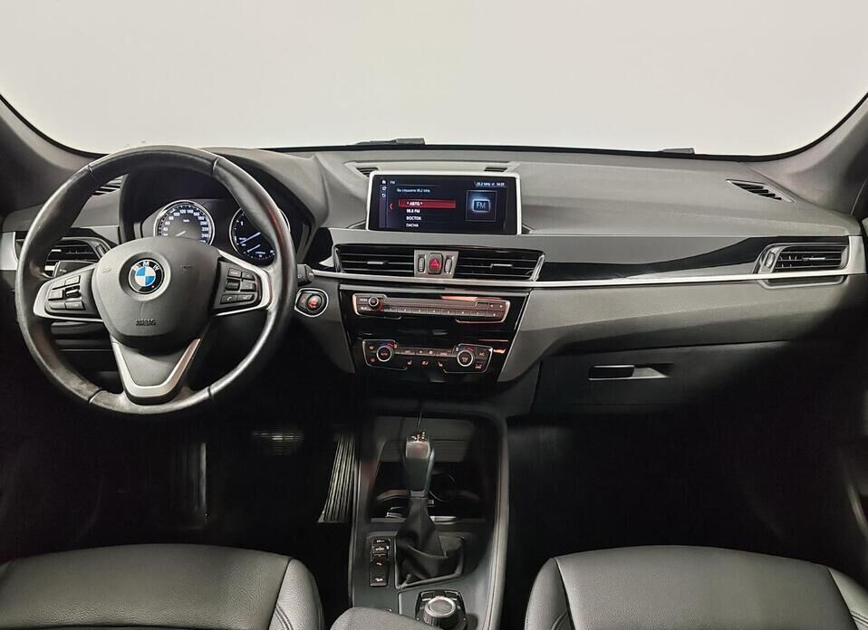 BMW X1, II (F48) Рестайлинг 18d xDrive 2.0d AT (150 л.с.) 4WD
