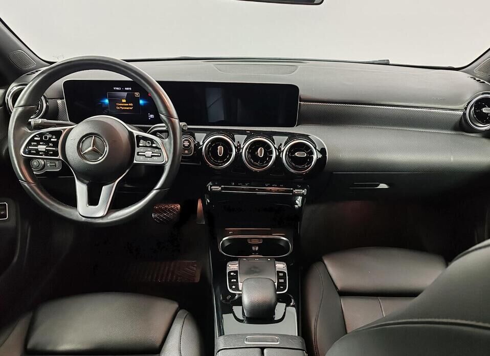 Mercedes-Benz A-Класс, IV (W177) 200 1.3 AMT (150 л.с.)