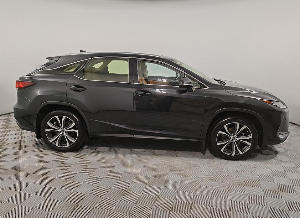 Lexus RX, IV Рестайлинг 300 2.0 AT (238 л.с.) 4WD