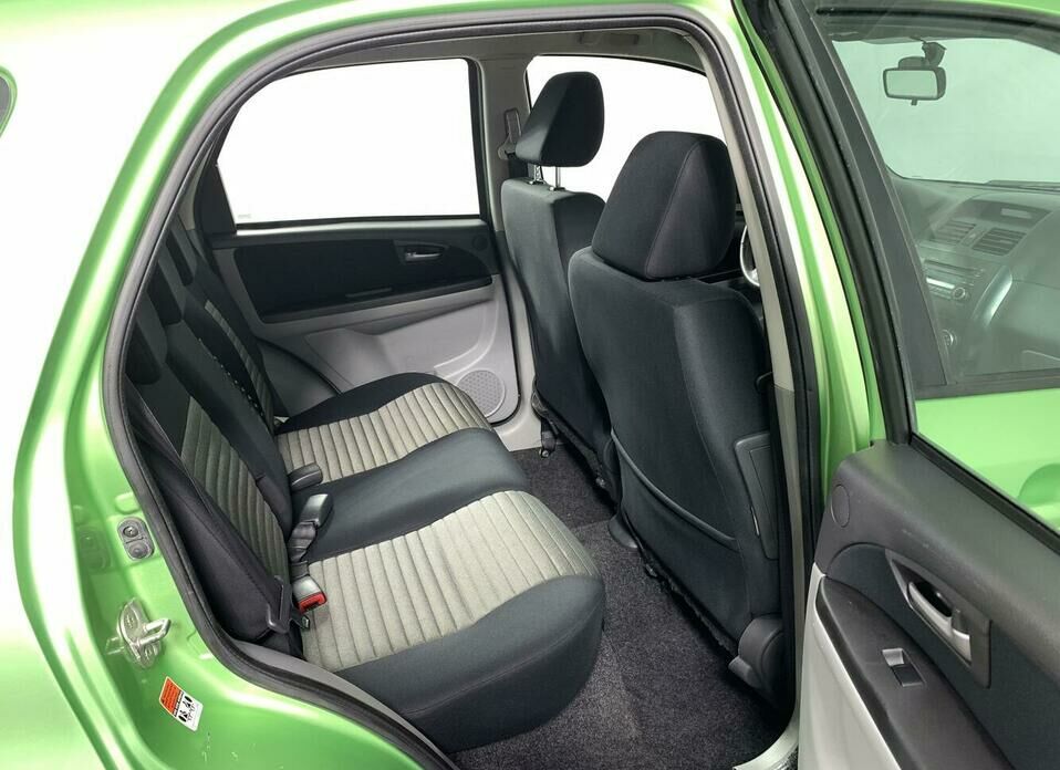 Suzuki SX4 1.6 AT (106 л.с.)