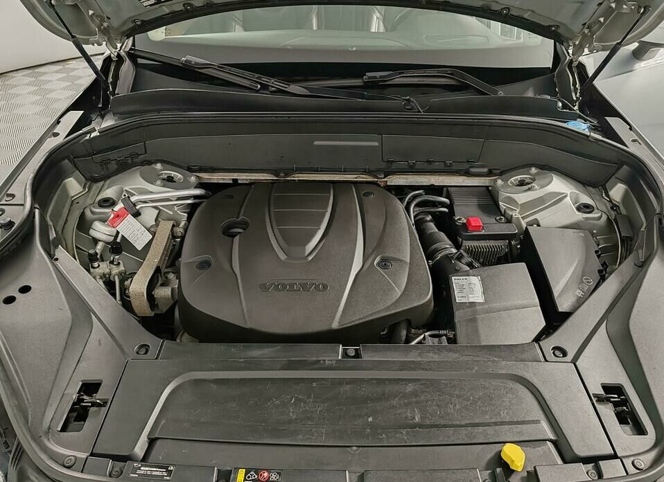 Volvo XC90 2.0d AT (235 л.с.) 4WD