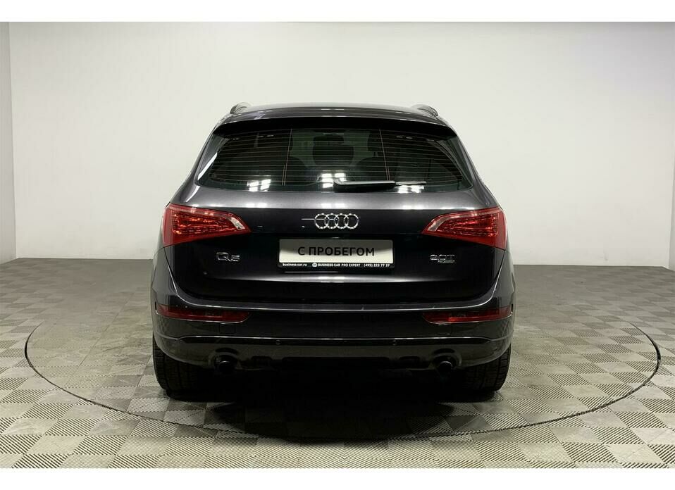 Audi Q5 2.0 AMT (211 л.с.) 4WD