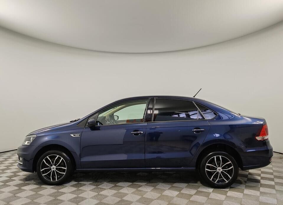 Volkswagen Polo 1.6 AT (110 л.с.)