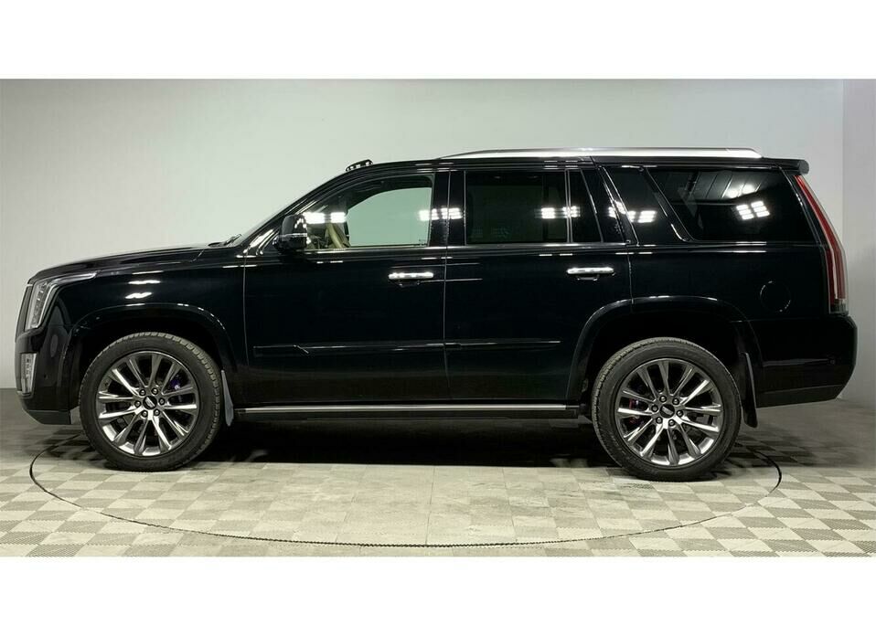 Cadillac Escalade 6.2 AT (426 л.с.) 4WD