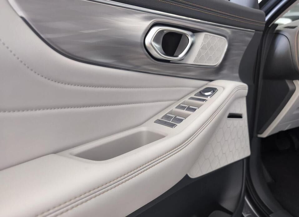 GAC GS8, II 2.0 AT (231 л.с.) 4WD