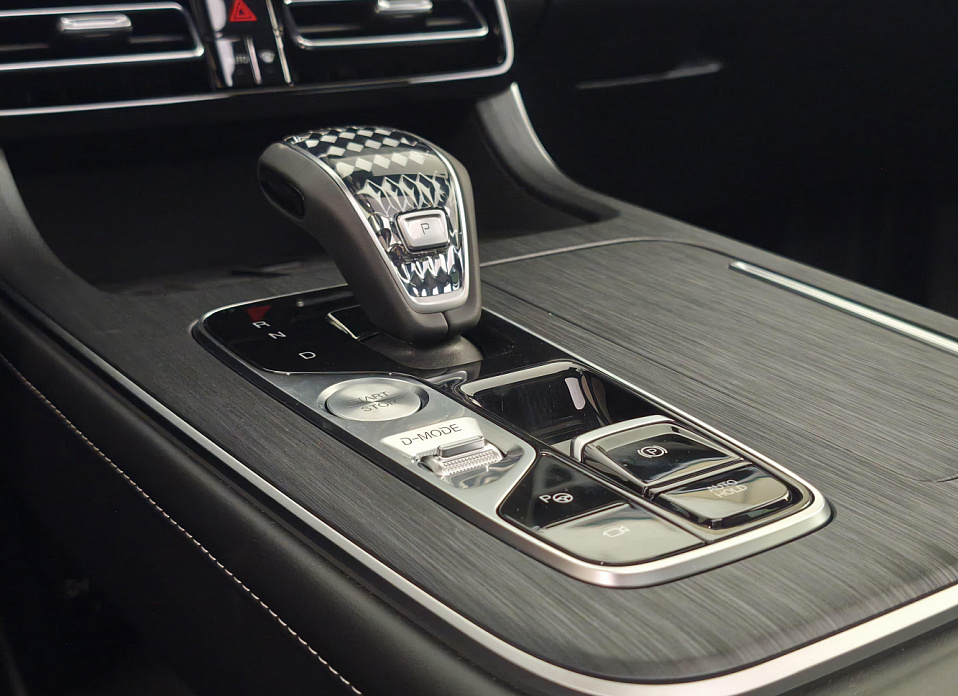 GAC GS8, II Dragon 2.0 AT (231 л.с.) 4WD