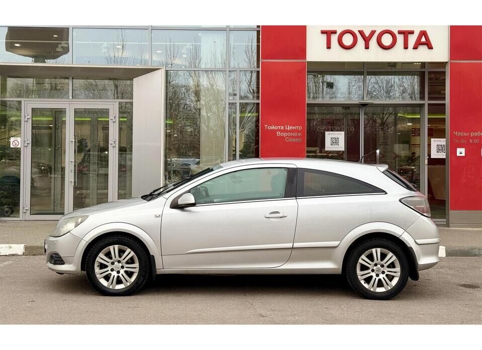 Opel Astra, H Рестайлинг GTC 1.8 AT (140 л.с.)