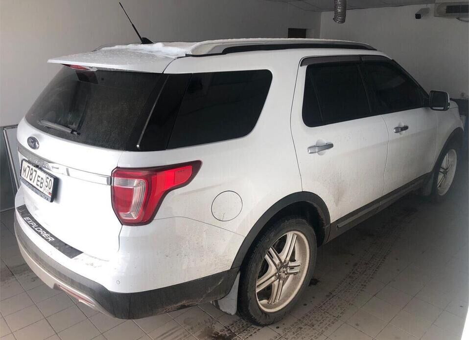 Ford Explorer, V 3.5 AT (249 л.с.) 4WD