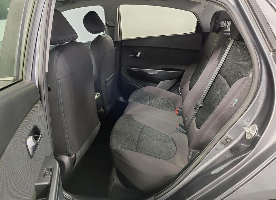 Kia Rio, III Рестайлинг 1.6 AT (123 л.с.)