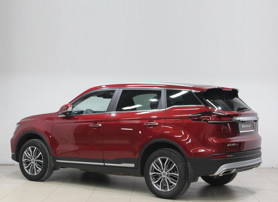 Geely Atlas Pro 1.5 AT (150 л.с.)
