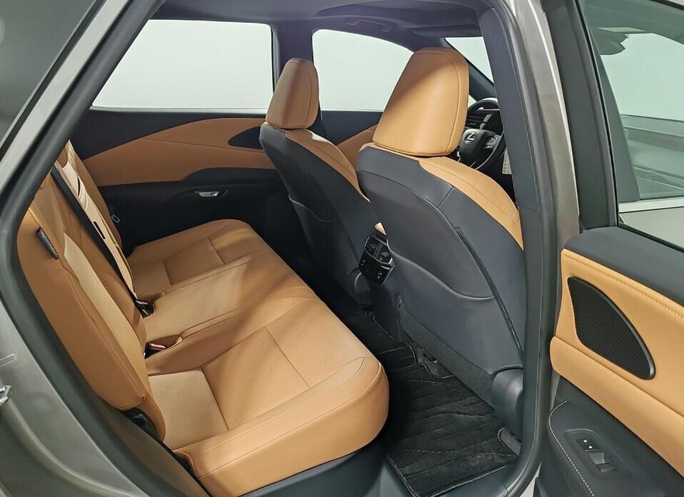 Lexus RX, V 300 2.0 AT (248 л.с.) 4WD